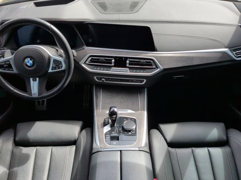 Certified 2022 BMW X5 xDrive40i w/ M Sport Package image 33