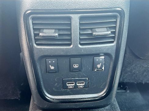 Used 2023 Chrysler 300 S w/ Comfort Group RWD image 25