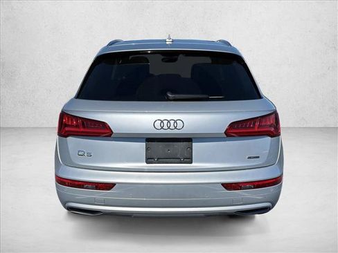 Used 2019 Audi Q5 2.0T Premium Plus w/ Premium Plus Package AWD/4WD image 6