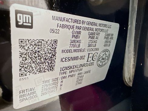 Used 2022 Chevrolet Suburban RST image 32