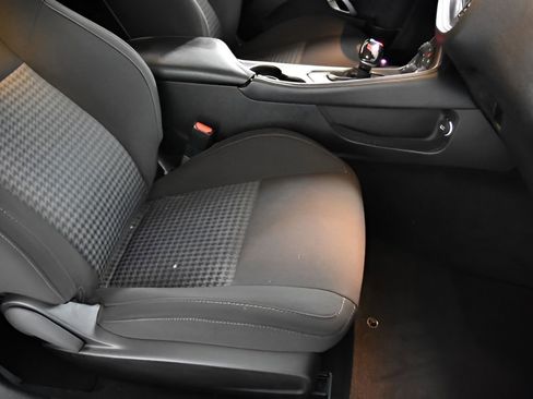 Used 2021 Dodge Challenger R/T image 34