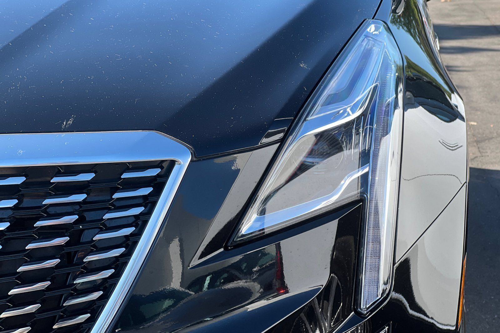Used 2025 Cadillac XT5 Premium Luxury w/ Technology Package AWD/4WD image 50