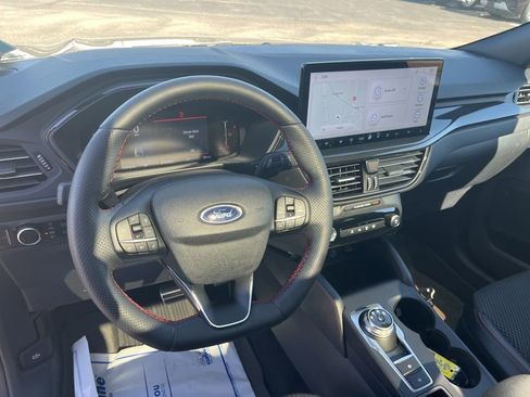 Used 2023 Ford Escape ST-Line w/ Tech Pack #1 image 10