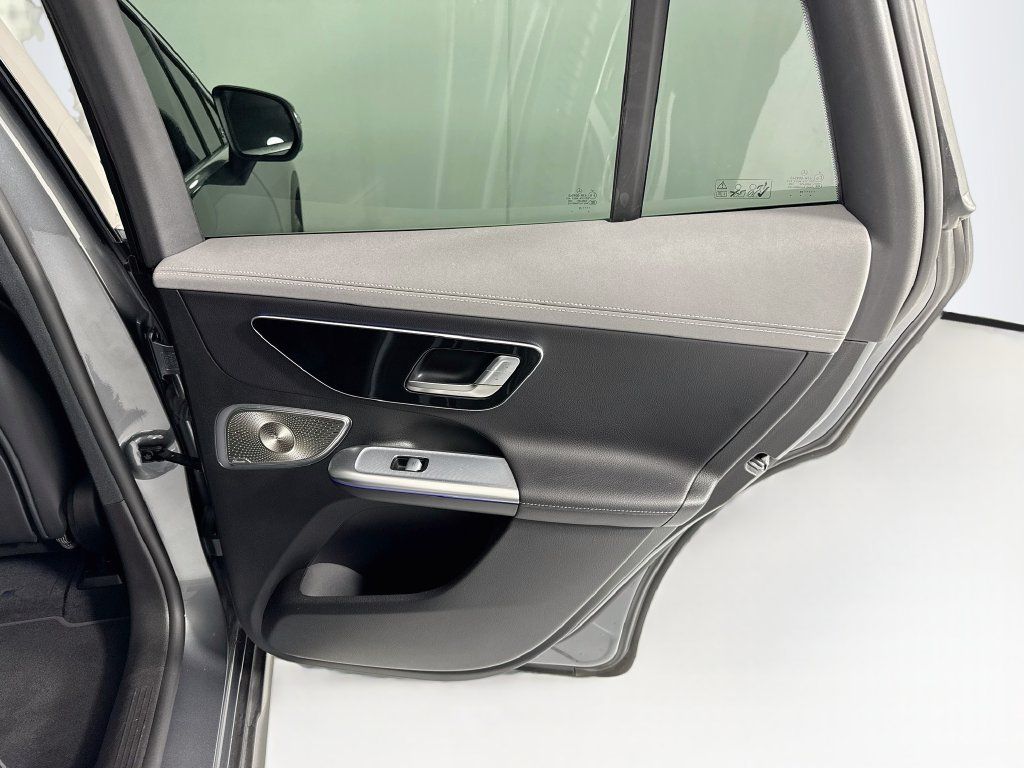 Certified 2023 Mercedes-Benz EQE 350+ SUV image 27