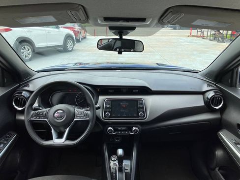Used 2020 Nissan Kicks SV FWD image 6