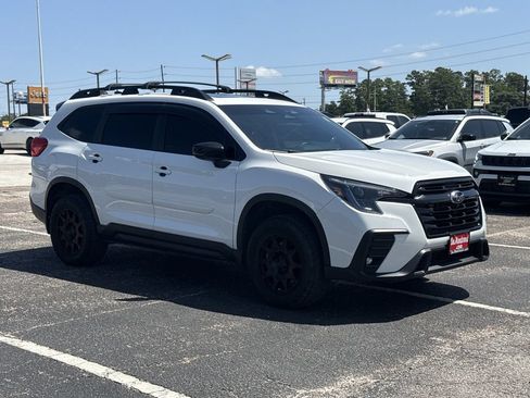 Used 2024 Subaru Ascent Onyx Edition Limited AWD/4WD image 3