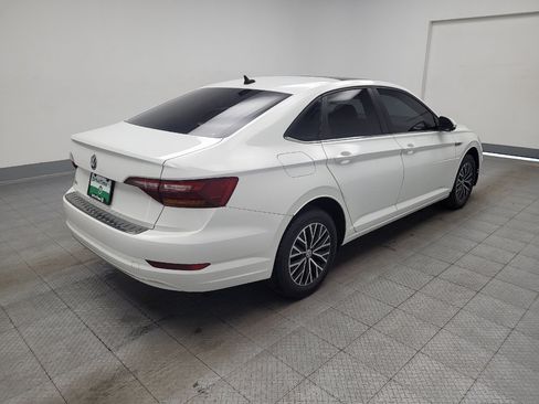 Used 2019 Volkswagen Jetta SEL w/ Cold Weather Package FWD image 9
