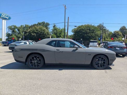 Used 2023 Dodge Challenger R/T w/ Blacktop Package RWD image 2