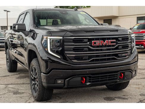 New 2026 GMC Sierra 1500 AT4 w/ AT4 Premium Package AWD/4WD image 36