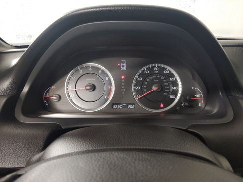 Used 2011 Honda Accord EX-L image 19