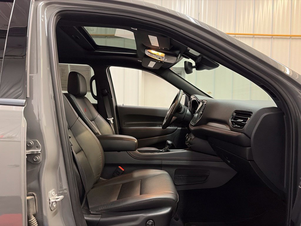 Used 2025 Dodge Durango R/T AWD/4WD image 24