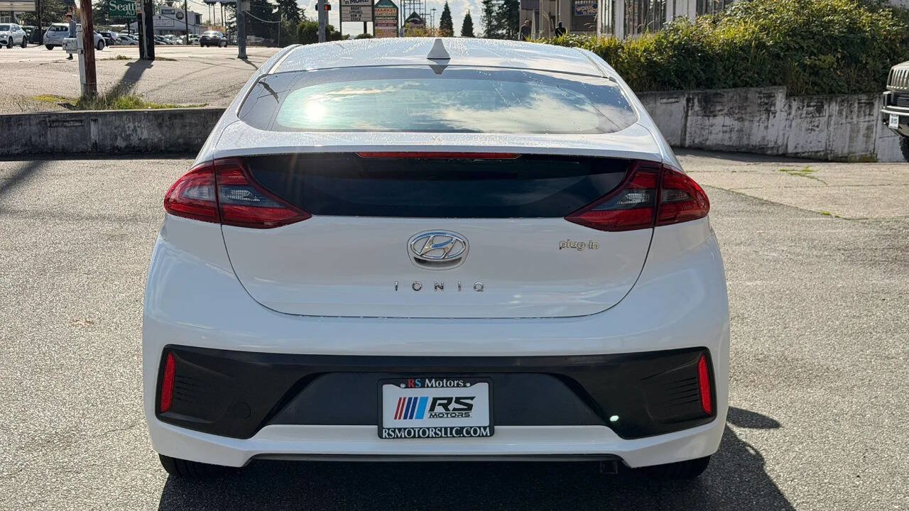 Used 2019 Hyundai Ioniq Limited FWD image 4