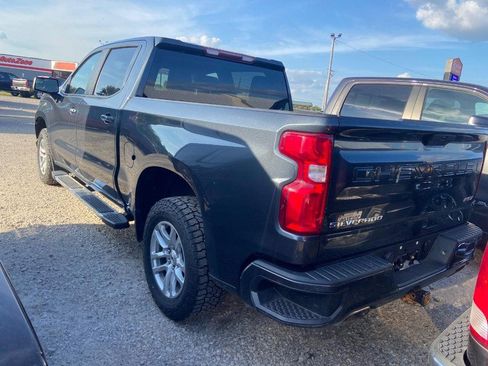 Used 2022 Chevrolet Silverado 1500 RST AWD/4WD image 4