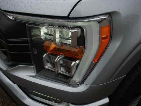 Used 2022 Ford F150 XLT w/ Equipment Group 302A High AWD/4WD image 16