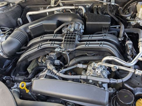 Used 2020 Subaru Outback Touring image 37