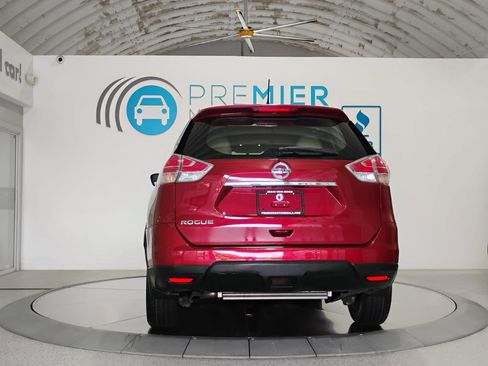 Used 2015 Nissan Rogue S FWD image 5