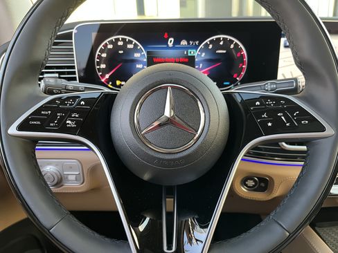 New 2026 Mercedes-Benz GLE 450 4MATIC image 25