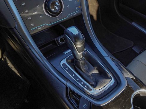 Used 2014 Ford Fusion Titanium image 20