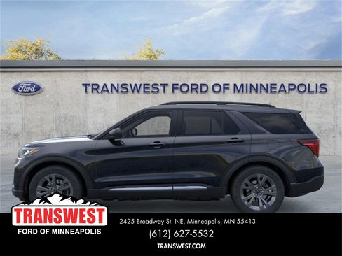 New 2025 Ford Explorer Active w/ Active Comfort Package image 3
