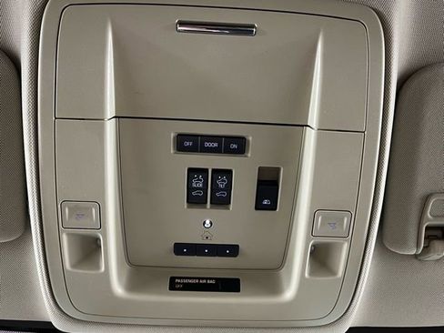 Used 2018 GMC Sierra 1500 Denali w/ Denali Ultimate Package image 20