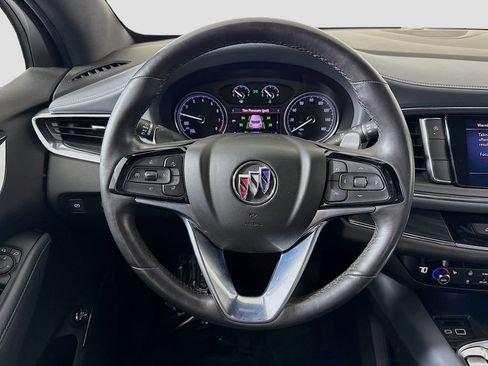 Used 2023 Buick Enclave Essence FWD image 11