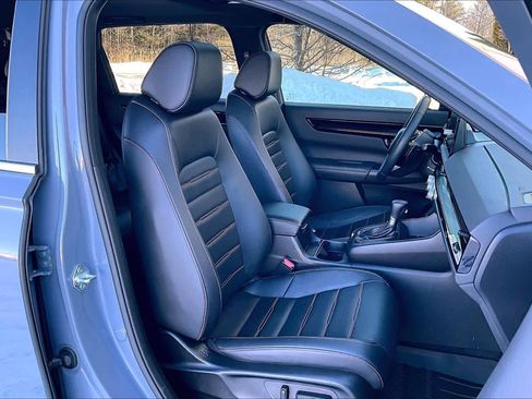 Used 2023 Honda CR-V Sport Touring image 8