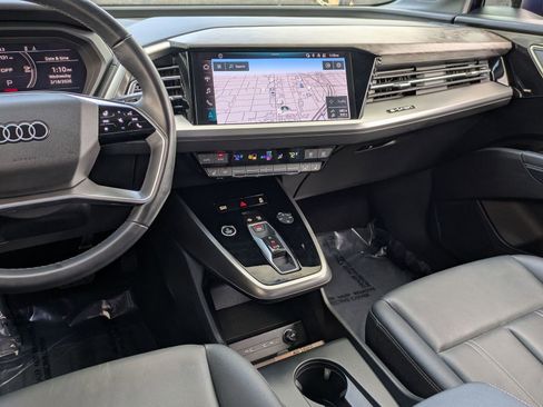 Used 2023 Audi Q4 e-tron Premium Plus w/ Premium Plus image 9