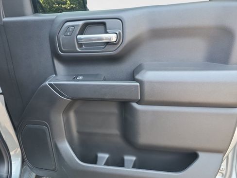Used 2025 Chevrolet Silverado 1500 Custom w/ Turbomax Blackout Package AWD/4WD image 21