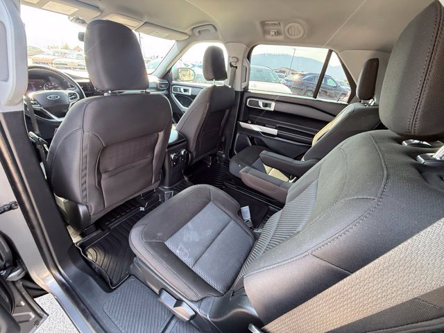 Used 2022 Ford Explorer XLT w/ Class IV Trailer Tow Package AWD/4WD image 15