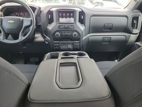 Used 2023 Chevrolet Silverado 1500 Custom AWD/4WD image 14