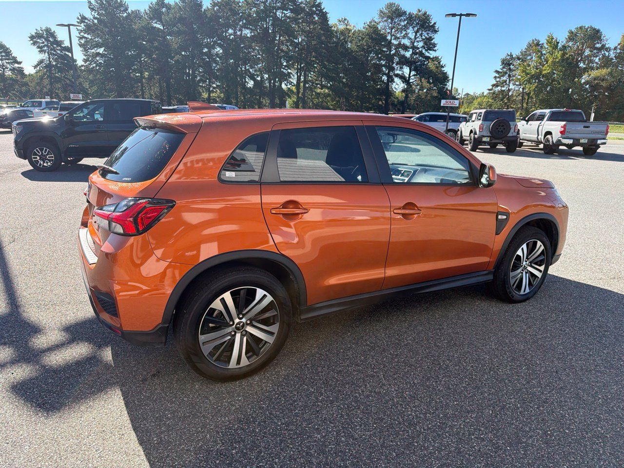 Used 2025 Mitsubishi Outlander Sport ES AWD/4WD image 9