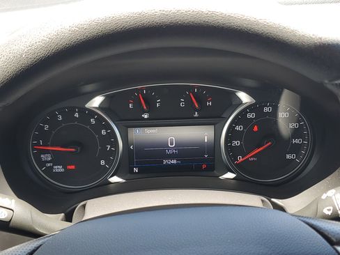 Used 2023 GMC Terrain SLE w/ Driver Convenience Package FWD image 26