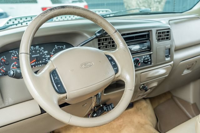 Used 2001 Ford F350 Lariat AWD/4WD image 24