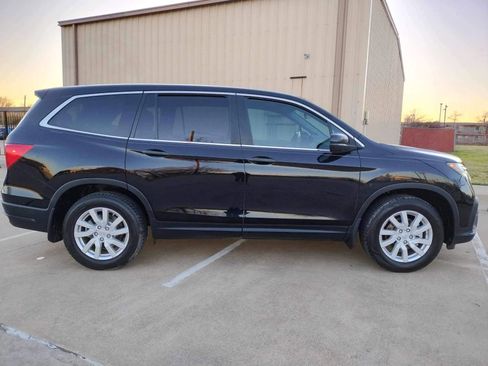 Used 2019 Honda Pilot LX image 4