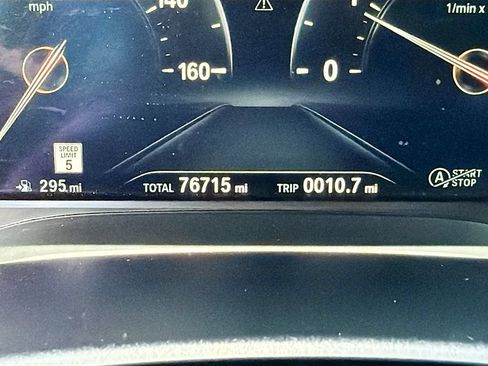 Used 2019 BMW 530i xDrive w/ Convenience Package AWD/4WD image 40