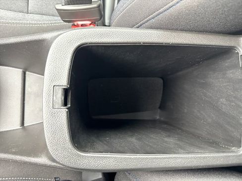 Used 2025 Chevrolet Trax LS image 24