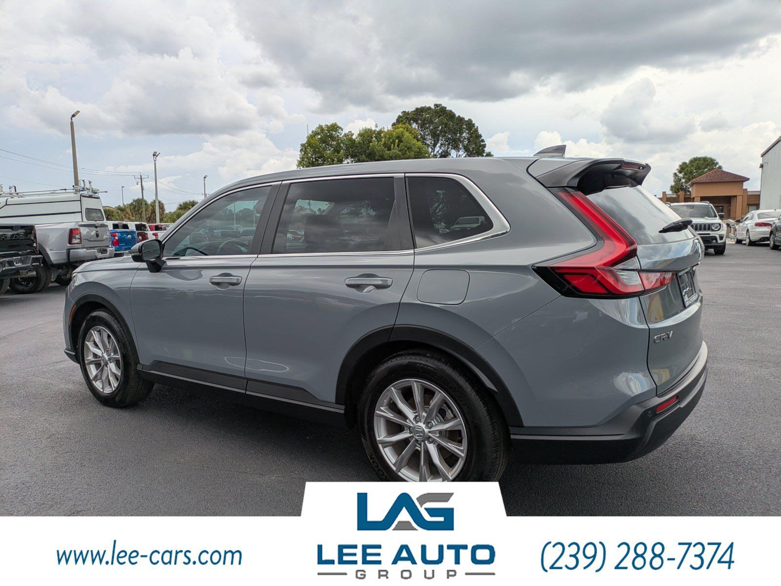 Used 2025 Honda CR-V EX-L image 5