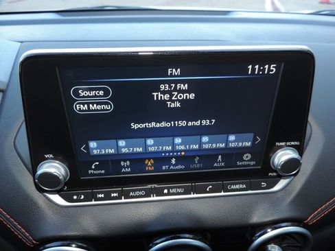 Used 2025 Nissan Sentra SR image 21