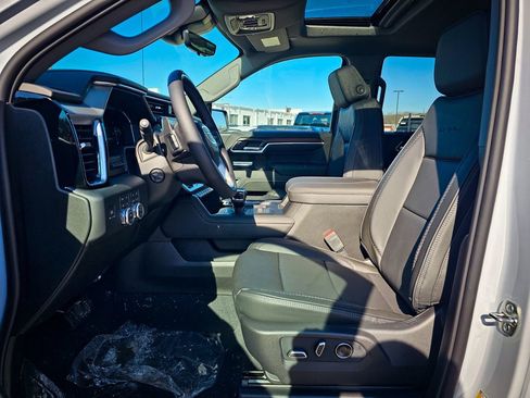 New 2026 GMC Sierra 1500 Denali AWD/4WD image 16