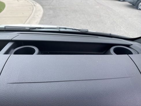 Used 2024 Mercedes-Benz Sprinter 2500 image 27