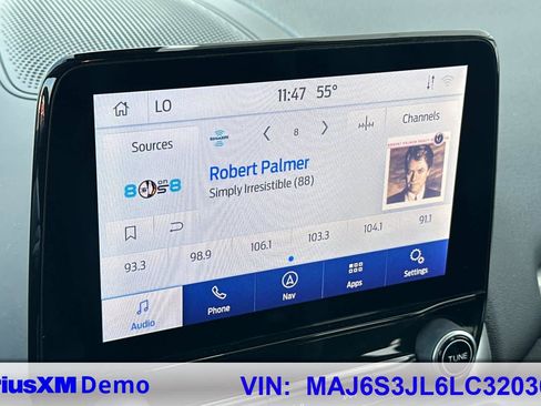 Used 2020 Ford EcoSport SES w/ SES Black Appearance Package image 33