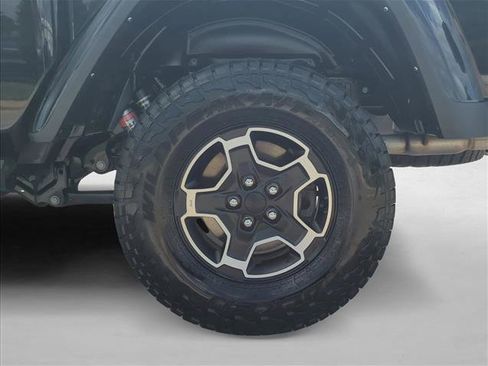 Used 2023 Jeep Gladiator Mojave w/ LED Lighting Group AWD/4WD image 21