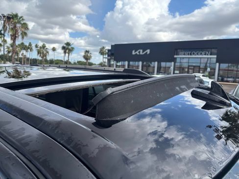 Used 2024 Ford Expedition Limited RWD image 7