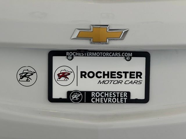 Used 2020 Chevrolet Equinox LT w/ Driver Convenience Package AWD/4WD image 46