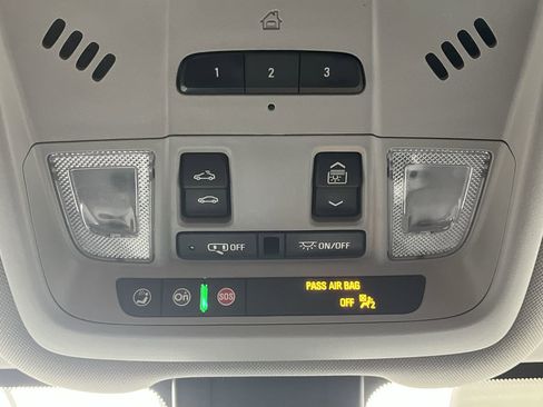 Certified 2022 GMC Terrain SLT w/ Tech Package image 27