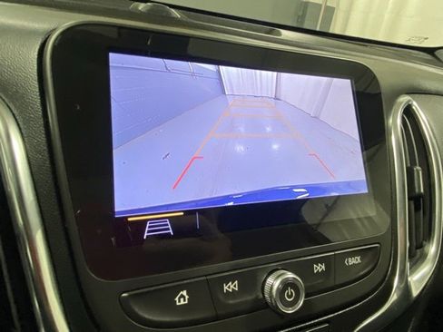 Used 2020 Chevrolet Equinox LT image 24