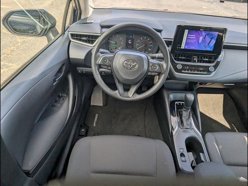Used 2023 Toyota Corolla LE w/ Carpet Mat Package (TMS) FWD image 9