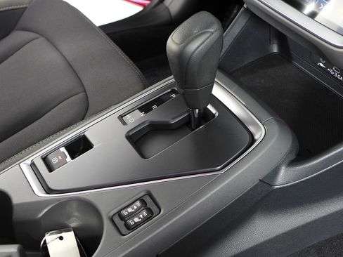 Certified 2025 Subaru Crosstrek 2.0i Premium image 15