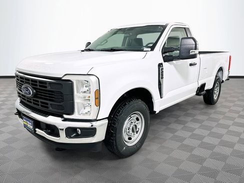 New 2026 Ford F250 XL w/ XL Chrome Package image 22