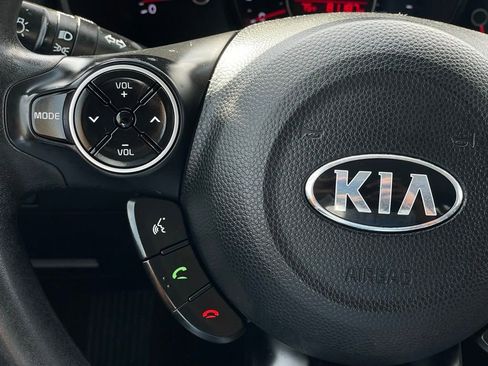 Used 2016 Kia Soul image 15